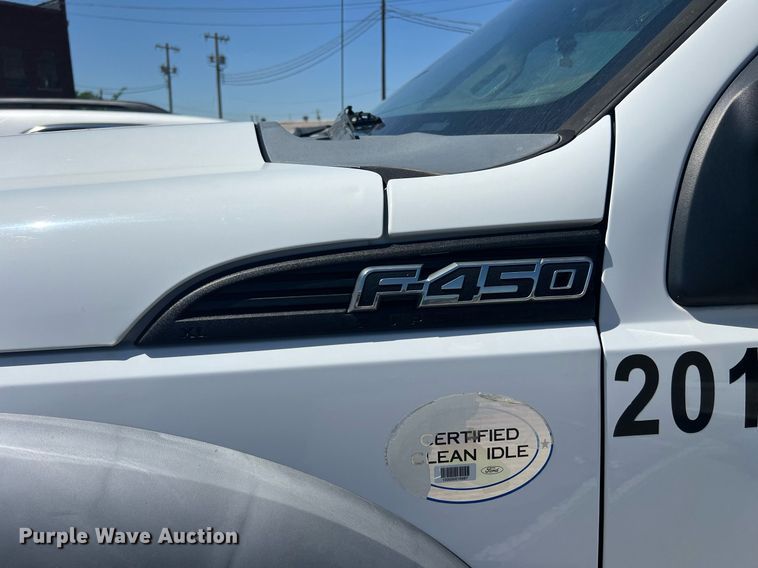 image for item EG8367 2011 Ford F450 Super Duty utility / service truck