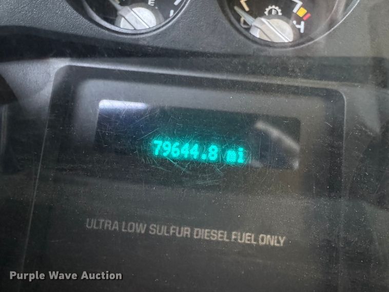 image for item EG8367 2011 Ford F450 Super Duty utility / service truck
