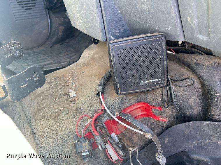 image for item EG8367 2011 Ford F450 Super Duty utility / service truck