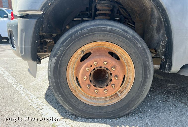 image for item EG8367 2011 Ford F450 Super Duty utility / service truck