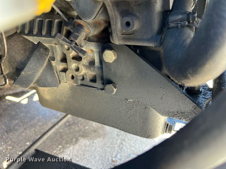 image for item EG8370 2017 Toro 74274 ZTR lawn mower