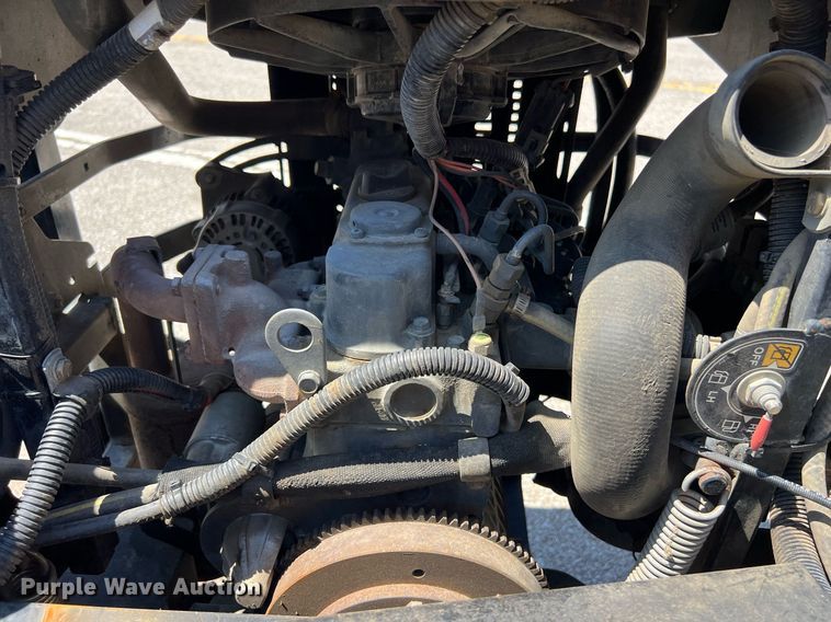 image for item EG8370 2017 Toro 74274 ZTR lawn mower