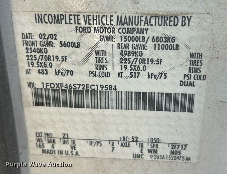 image for item EG8371 2002 Ford F450 Super Duty flatbed truck