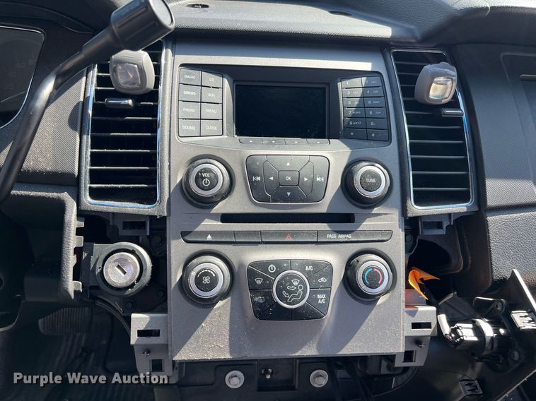 image for item EG8372 2017 Ford Taurus Police Interceptor 