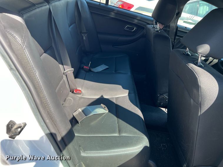 image for item EG8372 2017 Ford Taurus Police Interceptor 