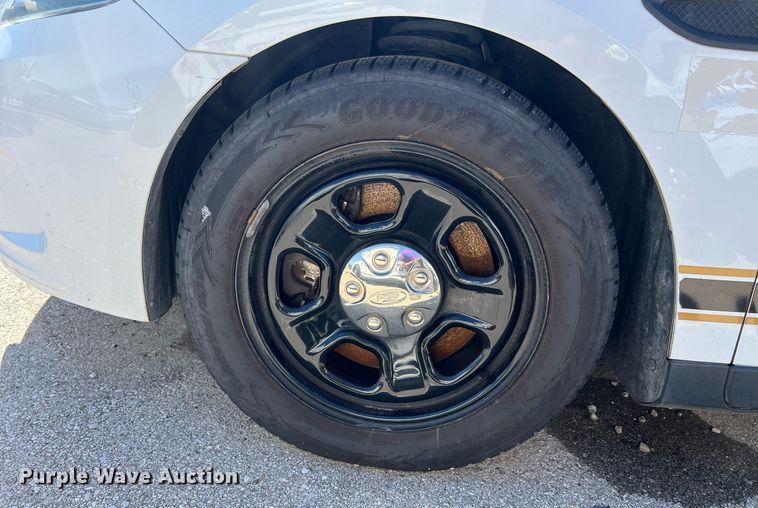 image for item EG8372 2017 Ford Taurus Police Interceptor 