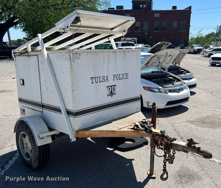 image for item EG8374 1996 Kustom Signals radar trailer