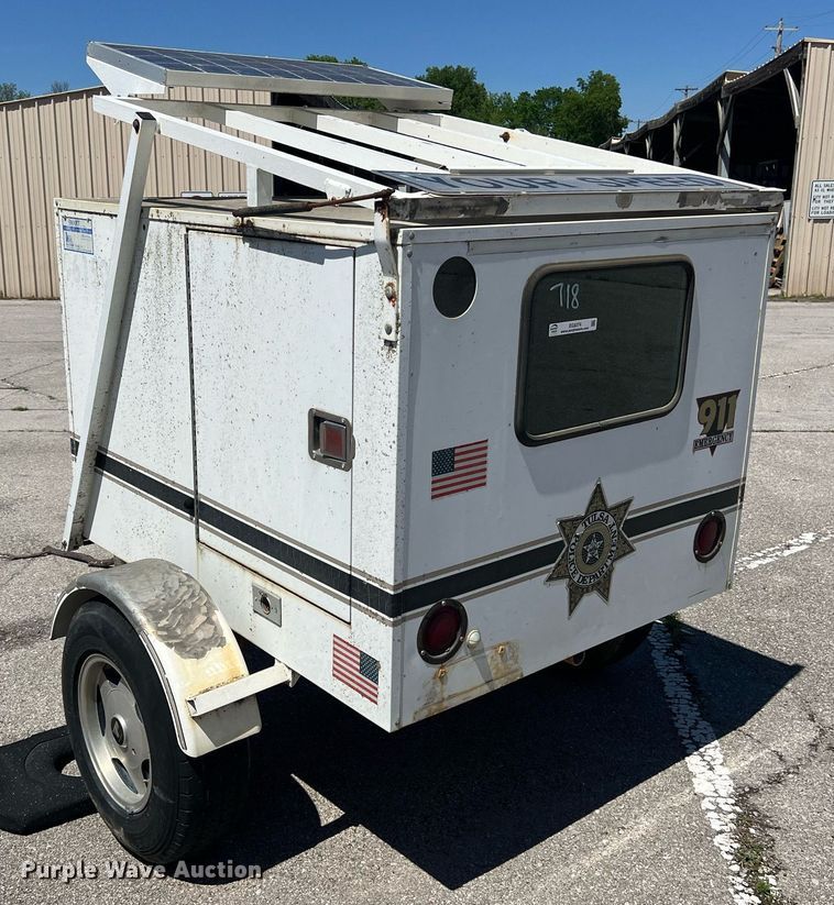 image for item EG8374 1996 Kustom Signals radar trailer