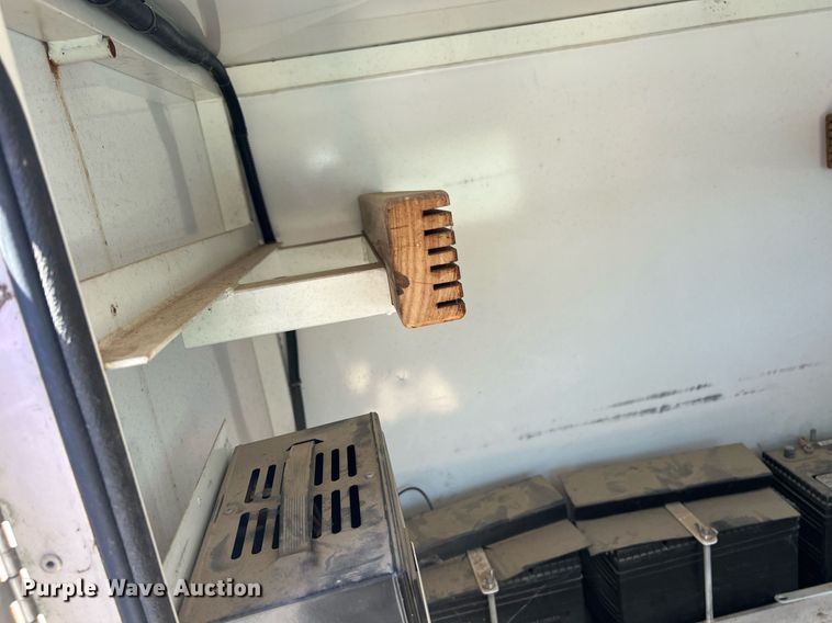 image for item EG8374 1996 Kustom Signals radar trailer