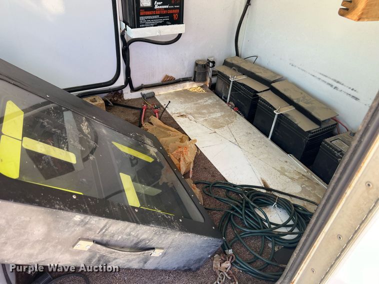 image for item EG8374 1996 Kustom Signals radar trailer