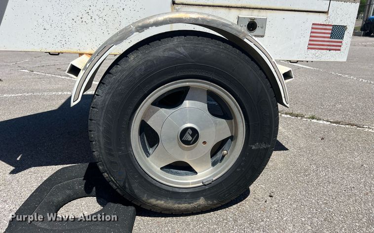 image for item EG8374 1996 Kustom Signals radar trailer