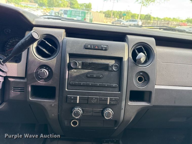 image for item EG8377 2009 Ford F150 SuperCab pickup truck