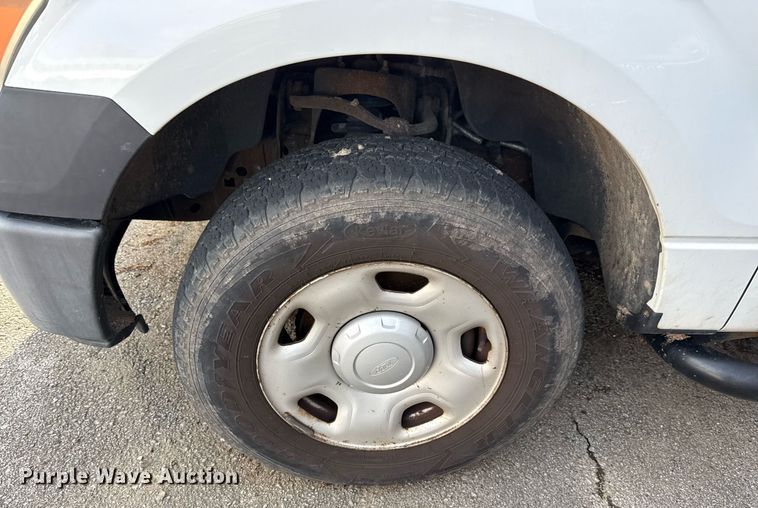 image for item EG8377 2009 Ford F150 SuperCab pickup truck