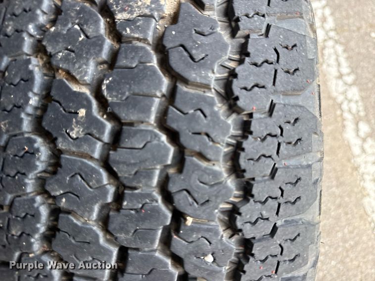 image for item EG8377 2009 Ford F150 SuperCab pickup truck