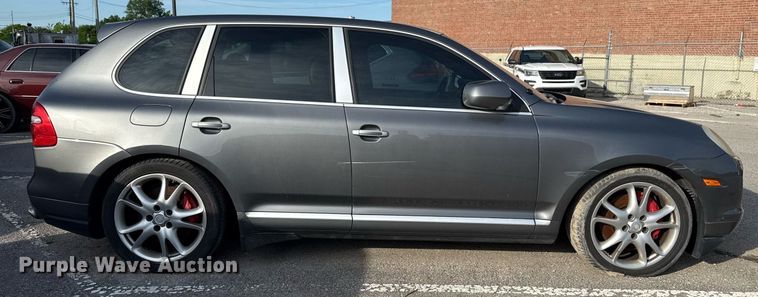 image for item EG8378 2008 Porsche Cayenne SUV