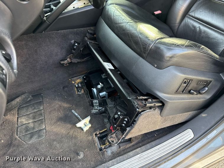 image for item EG8378 2008 Porsche Cayenne SUV