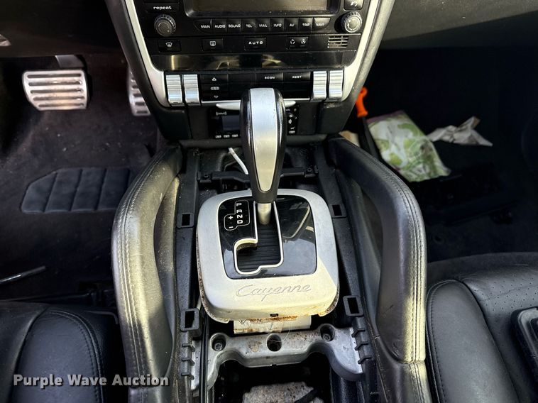 image for item EG8378 2008 Porsche Cayenne SUV