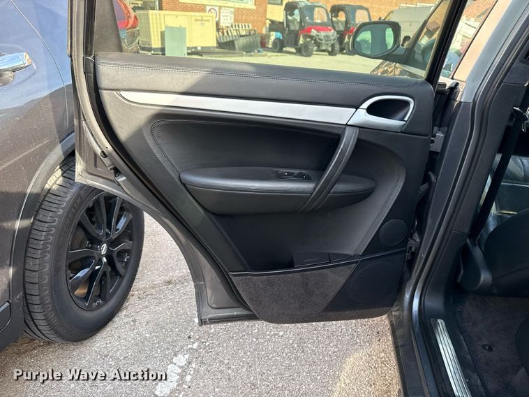 image for item EG8378 2008 Porsche Cayenne SUV