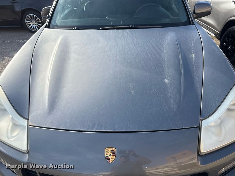 image for item EG8378 2008 Porsche Cayenne SUV