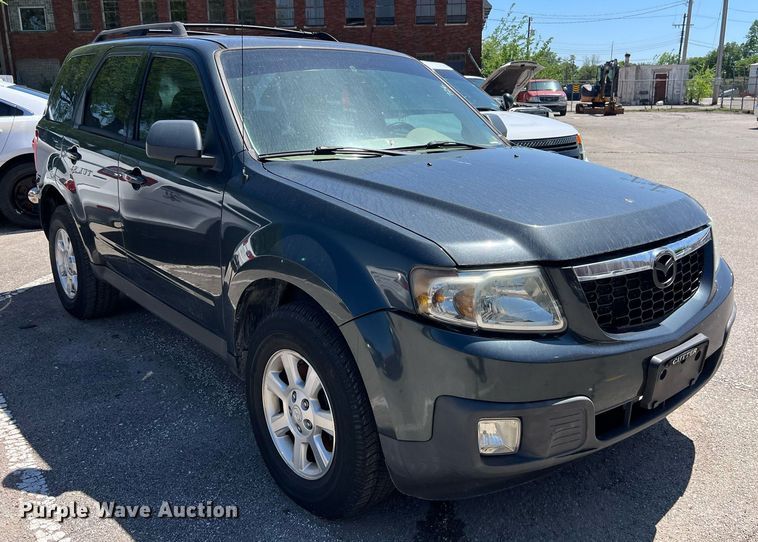 image for item EG8379 2009 Mazda Tribute SUV