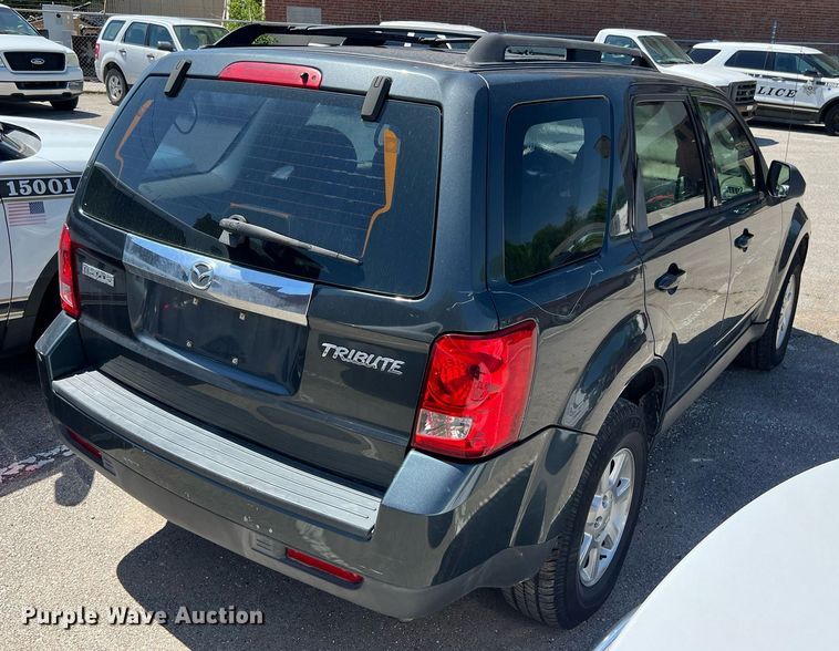 image for item EG8379 2009 Mazda Tribute SUV