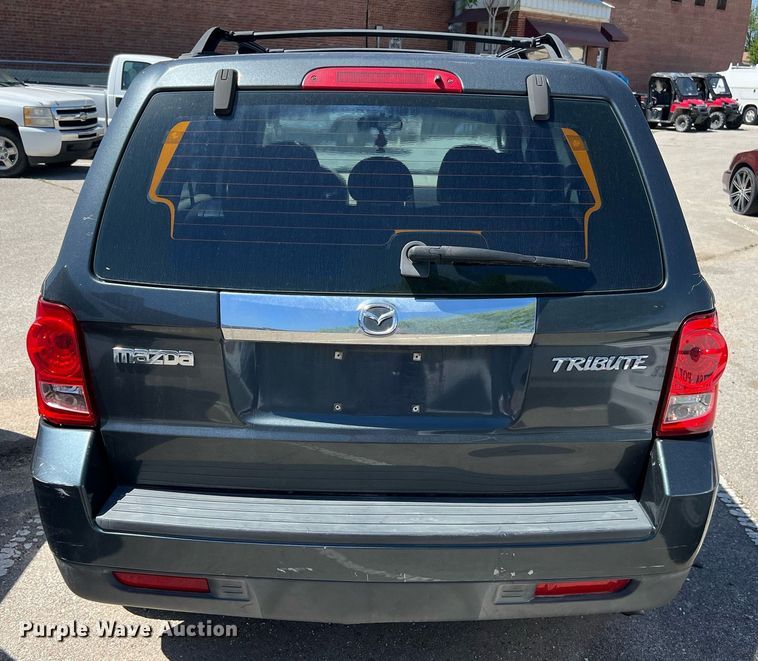 image for item EG8379 2009 Mazda Tribute SUV