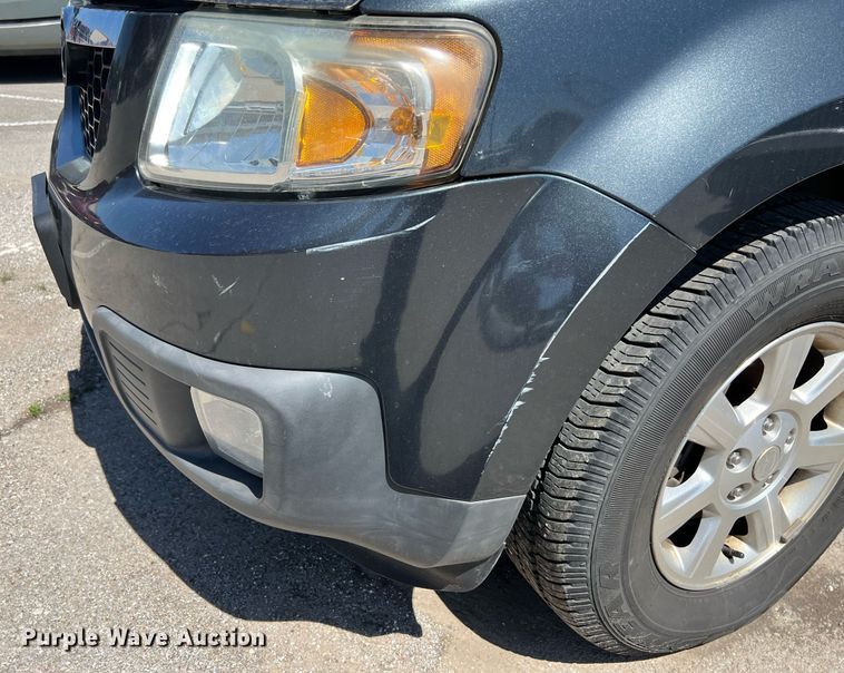 image for item EG8379 2009 Mazda Tribute SUV