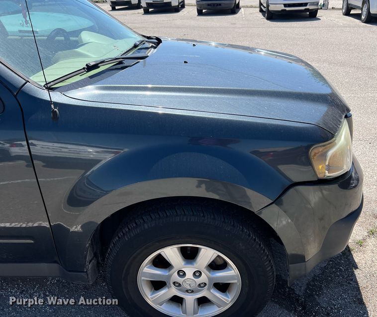 image for item EG8379 2009 Mazda Tribute SUV