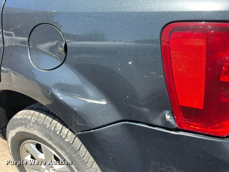 image for item EG8379 2009 Mazda Tribute SUV