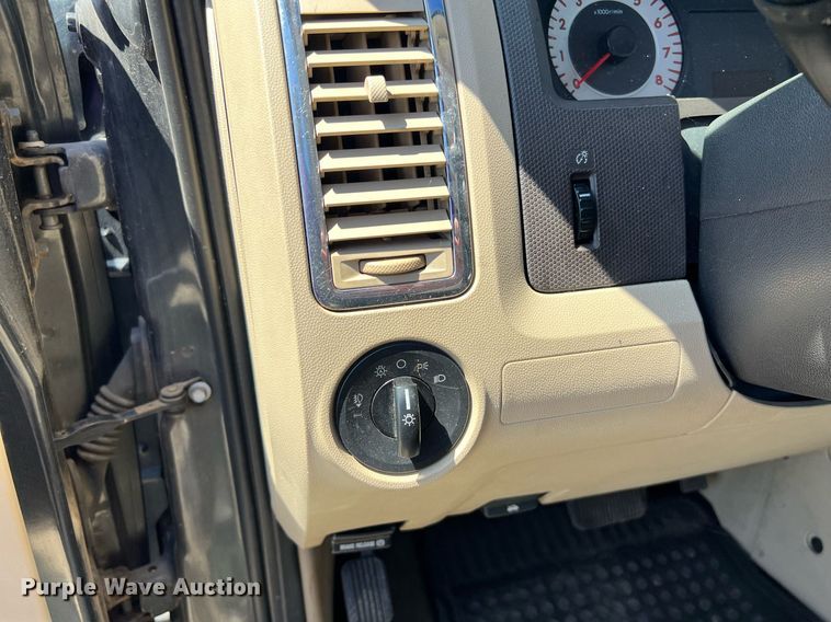 image for item EG8379 2009 Mazda Tribute SUV