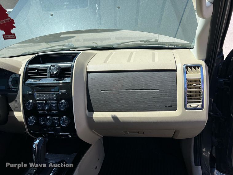 image for item EG8379 2009 Mazda Tribute SUV