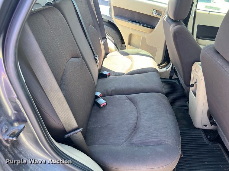 image for item EG8379 2009 Mazda Tribute SUV