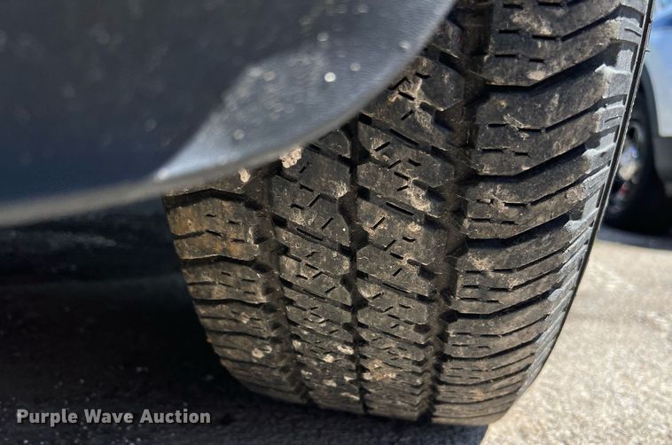 image for item EG8379 2009 Mazda Tribute SUV