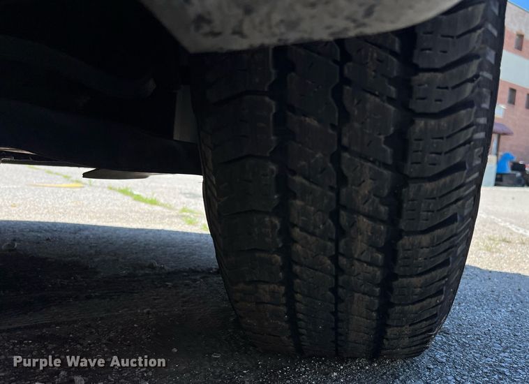 image for item EG8379 2009 Mazda Tribute SUV