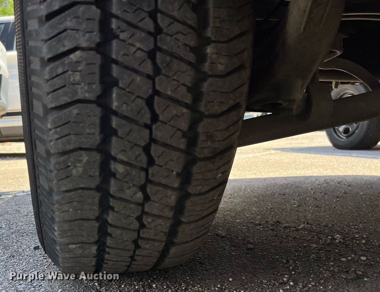 image for item EG8379 2009 Mazda Tribute SUV