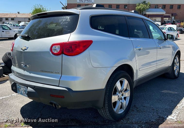 image for item EG8380 2011 Chevrolet Traverse SUV