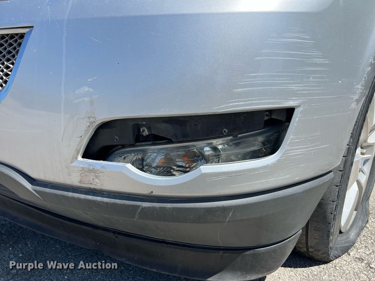 image for item EG8380 2011 Chevrolet Traverse SUV