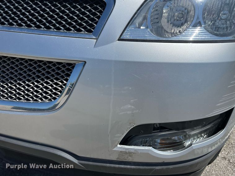 image for item EG8380 2011 Chevrolet Traverse SUV