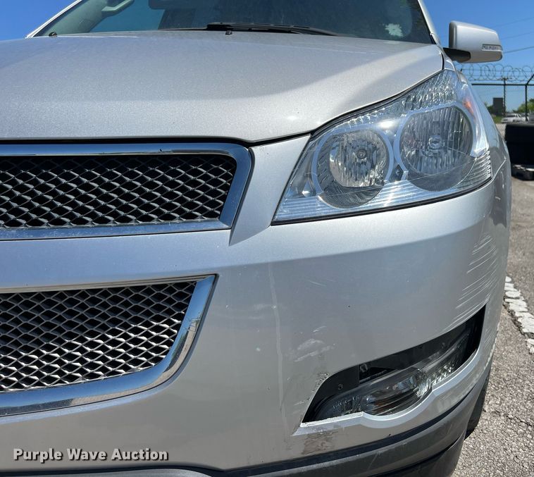 image for item EG8380 2011 Chevrolet Traverse SUV
