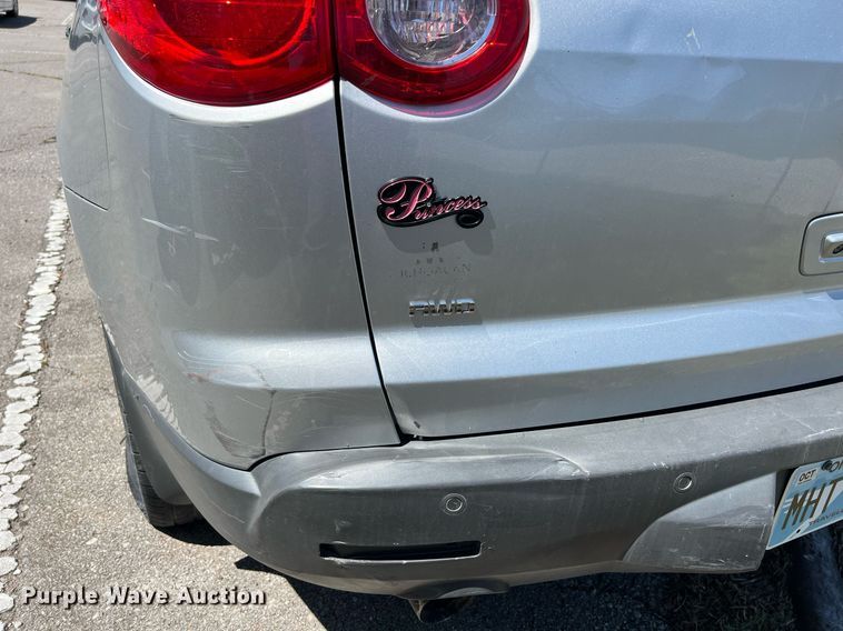 image for item EG8380 2011 Chevrolet Traverse SUV