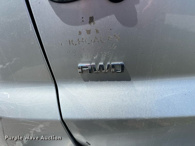 image for item EG8380 2011 Chevrolet Traverse SUV