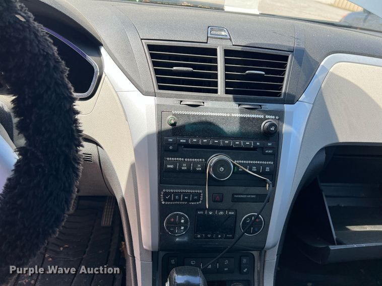 image for item EG8380 2011 Chevrolet Traverse SUV