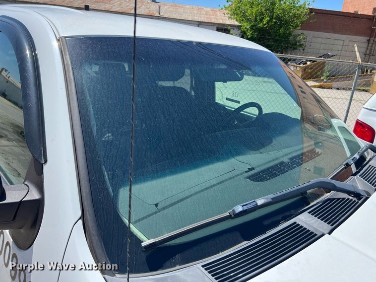 image for item EG8382 2009 Chevrolet Silverado Hybrid HY2 Crew Cab pickup truck