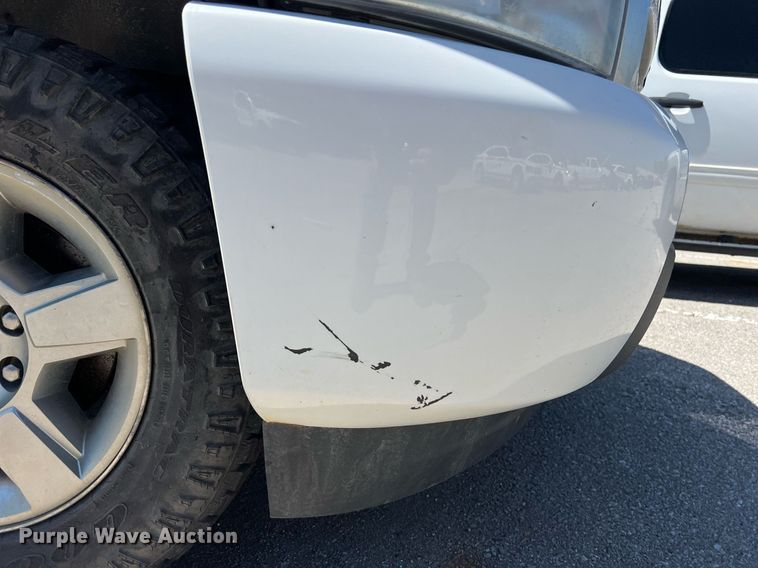 image for item EG8382 2009 Chevrolet Silverado Hybrid HY2 Crew Cab pickup truck