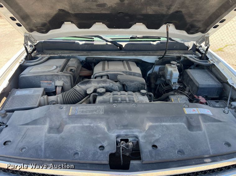 image for item EG8382 2009 Chevrolet Silverado Hybrid HY2 Crew Cab pickup truck