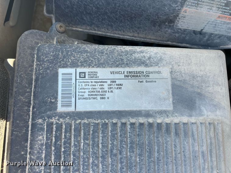 image for item EG8382 2009 Chevrolet Silverado Hybrid HY2 Crew Cab pickup truck