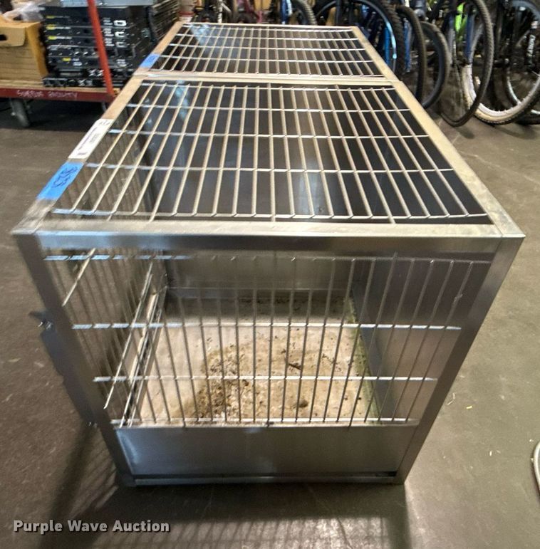 image for item EG8387 (2) dog kennels