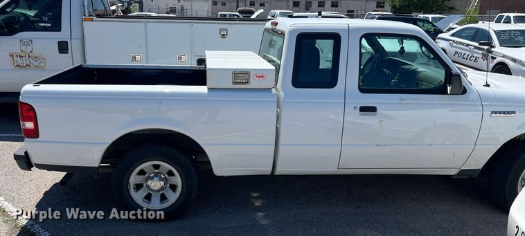 image for item EG8388 2011 Ford Ranger SuperCab pickup truck