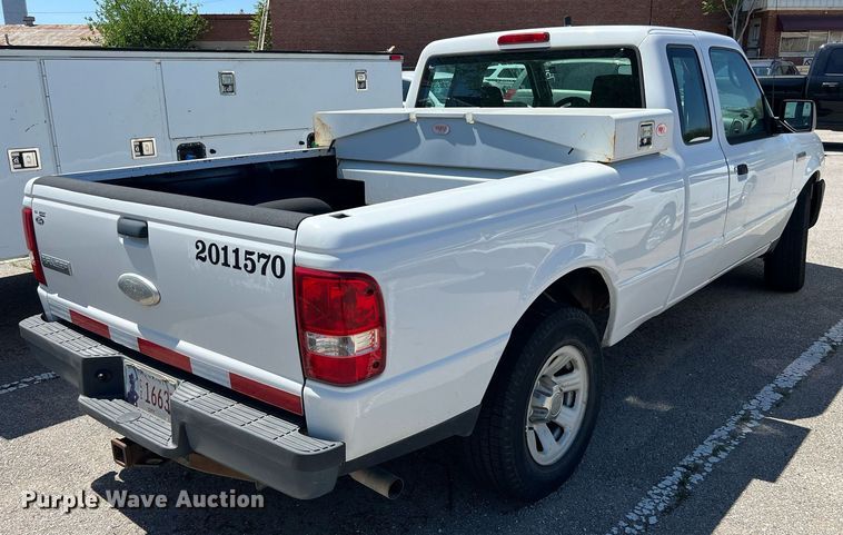 image for item EG8388 2011 Ford Ranger SuperCab pickup truck