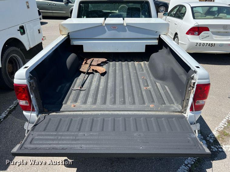 image for item EG8388 2011 Ford Ranger SuperCab pickup truck